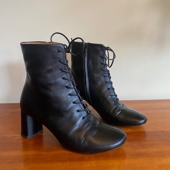 LOQ Shoes - LoQ Agata Lace-up Boots - Black